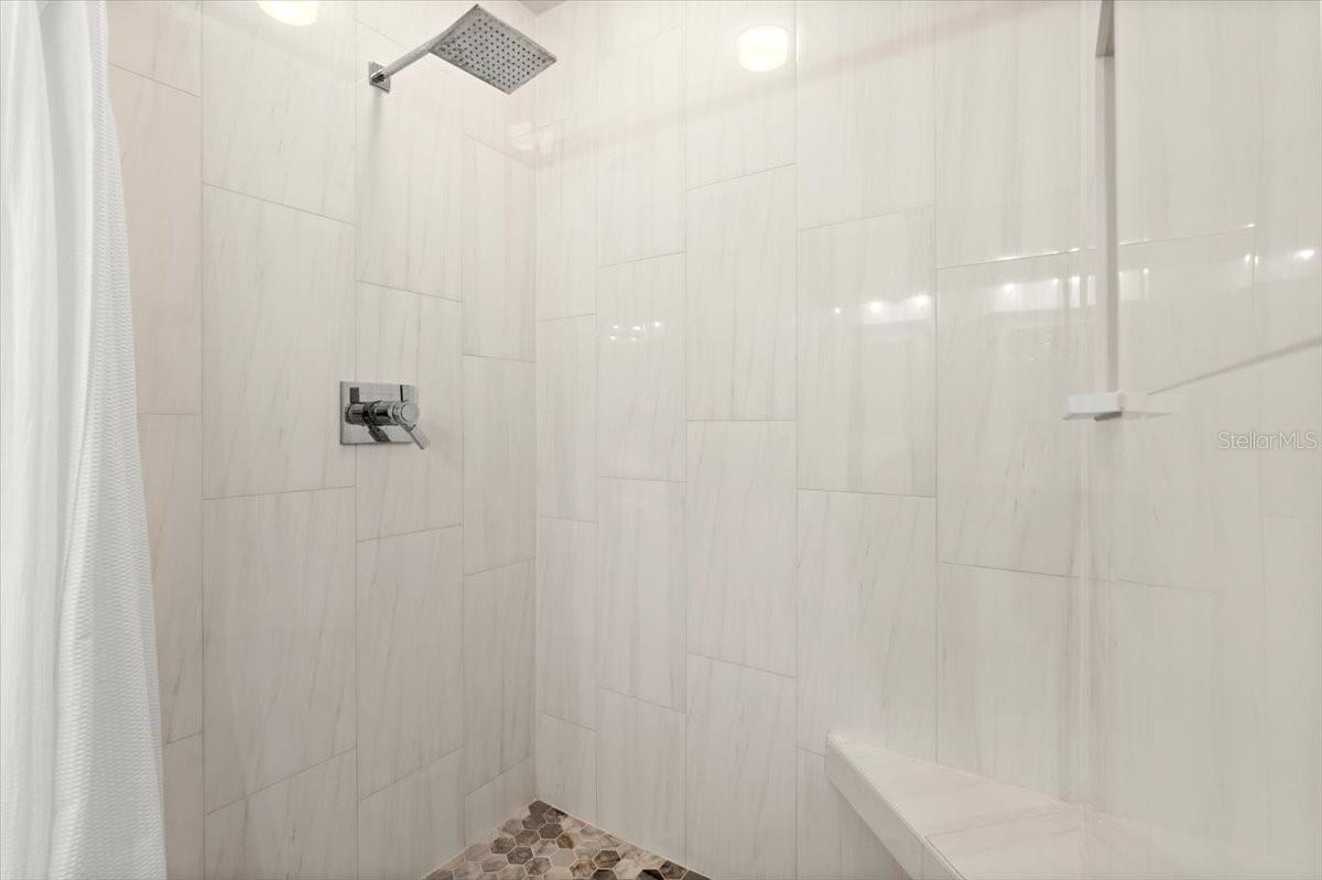 CANOVA H L - Residential