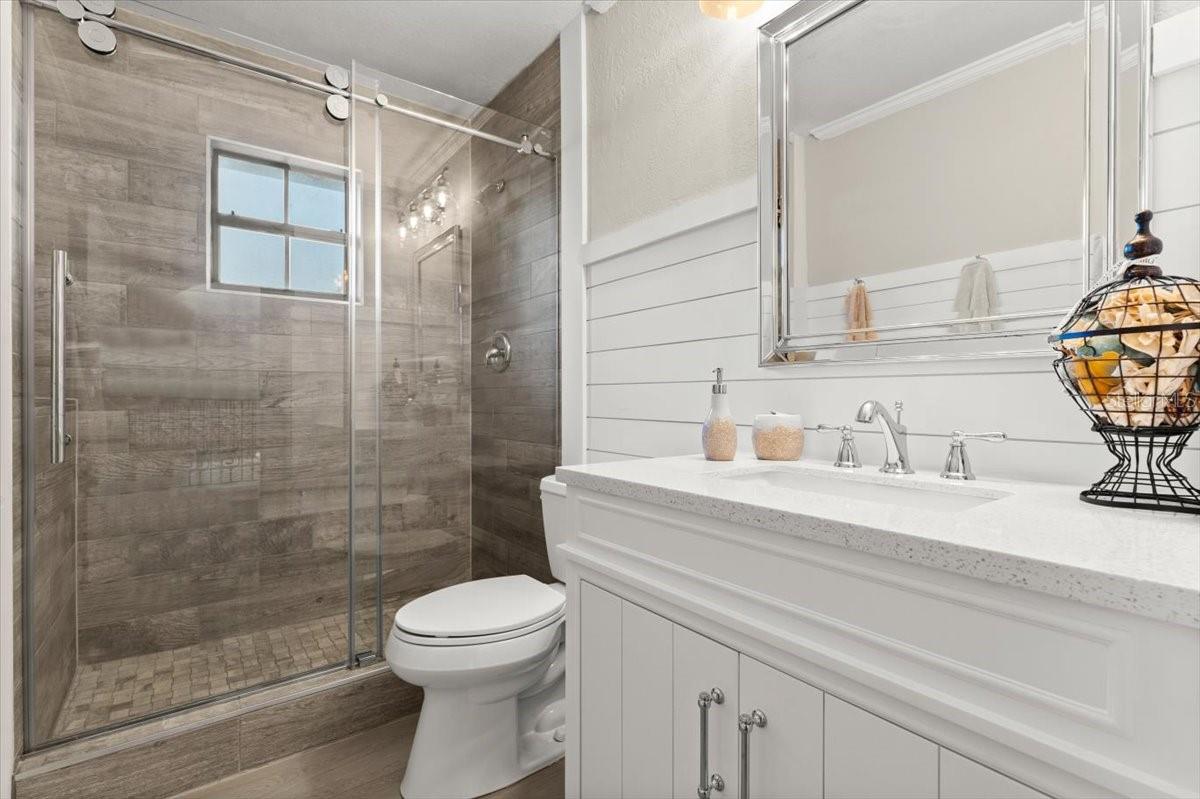 CANOVA H L - Residential