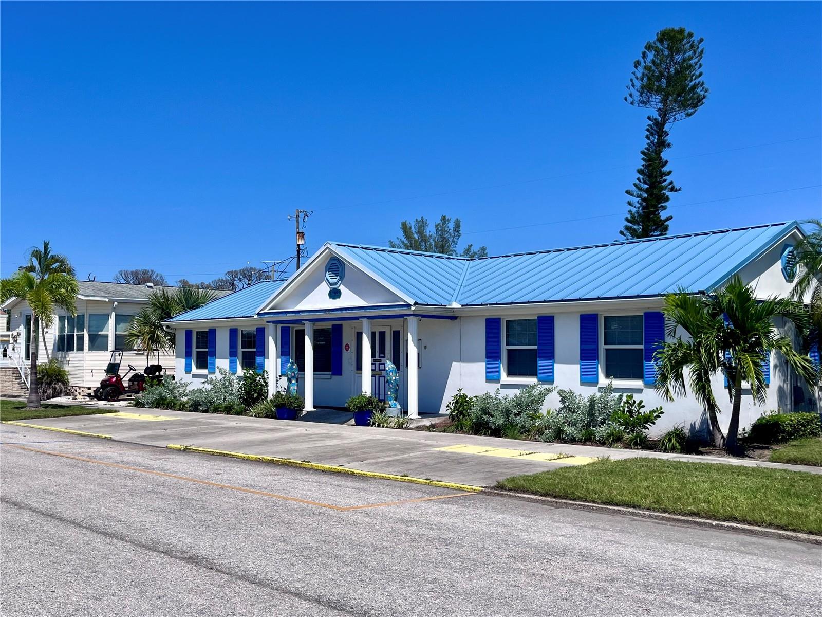 PARADISE BAY ESTATES CO-OP - Residential