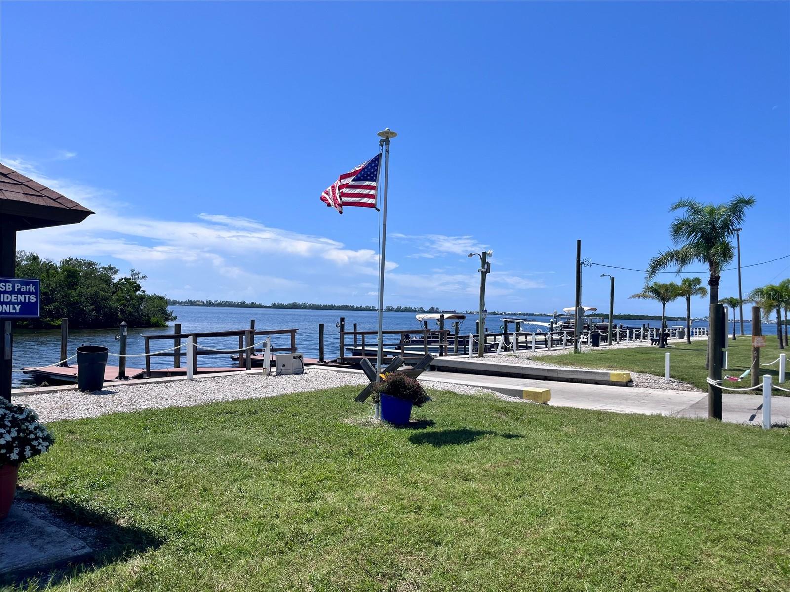 PARADISE BAY ESTATES CO-OP - Residential