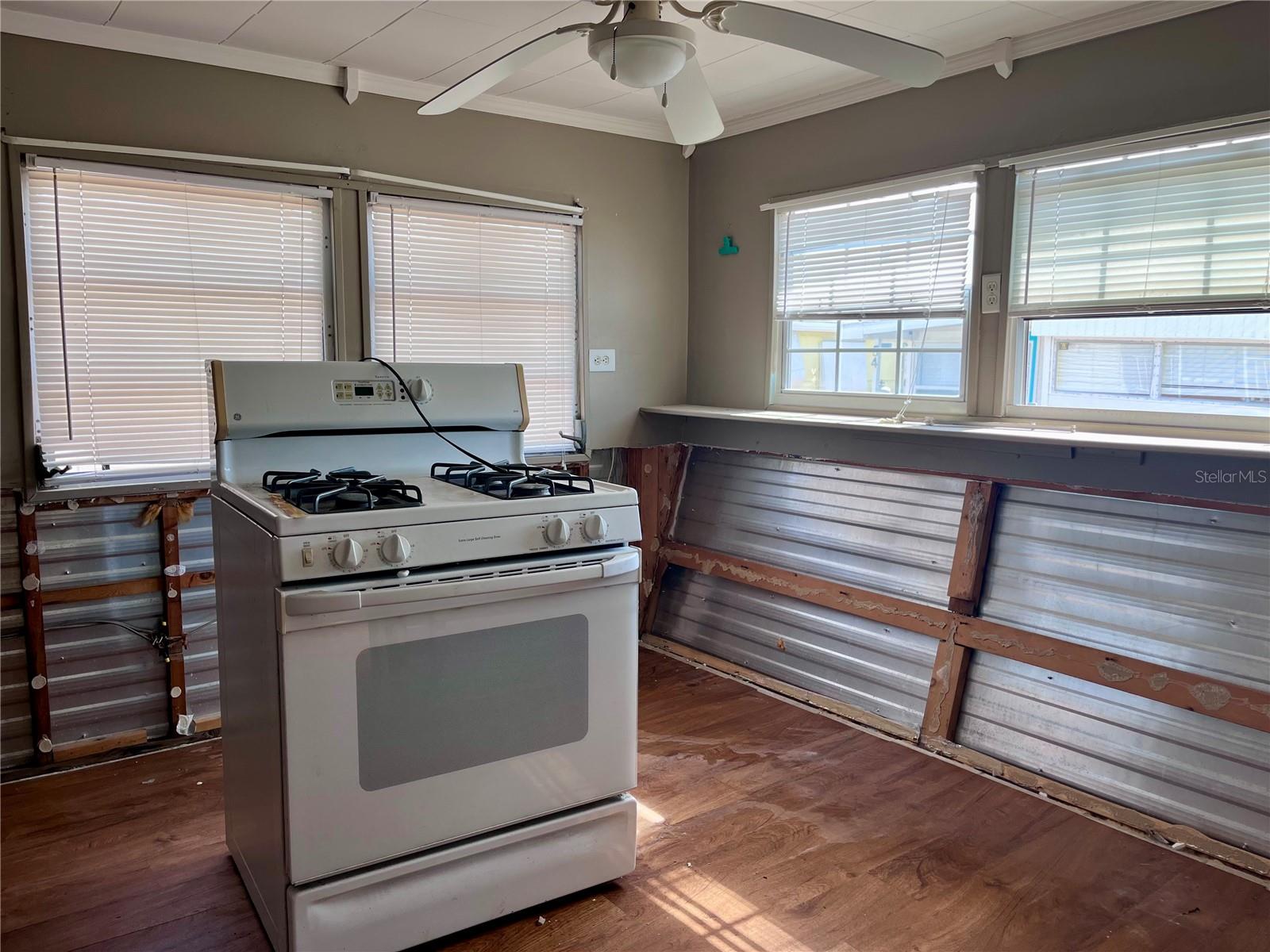 PARADISE BAY ESTATES CO-OP - Residential