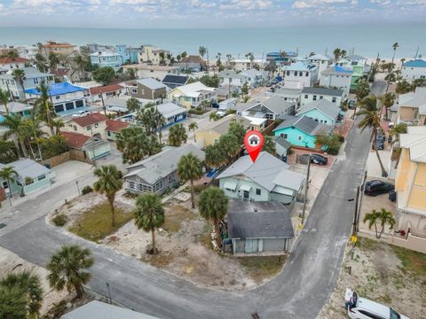 A home in TREASURE ISLAND