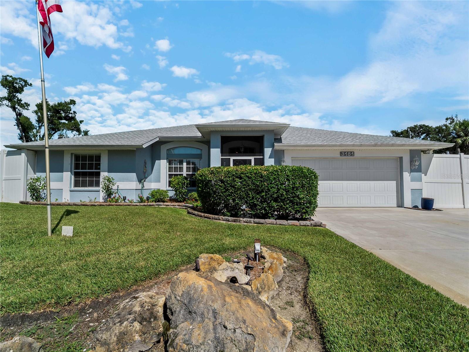 SOUTH VENICE - Residential