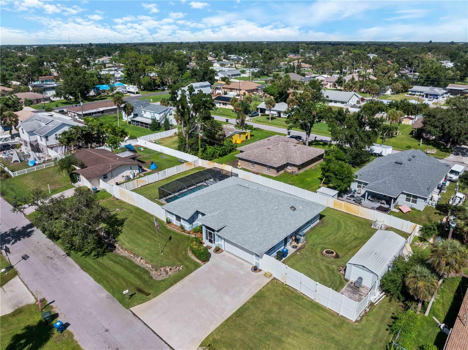 SOUTH VENICE - Residential