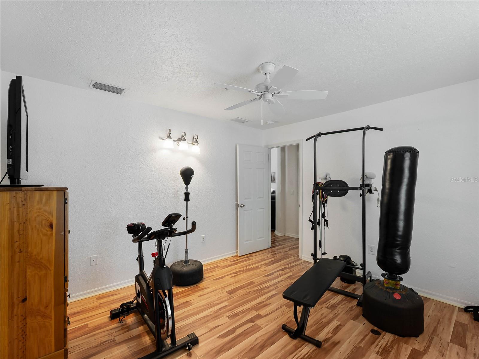 SOUTH VENICE - Residential