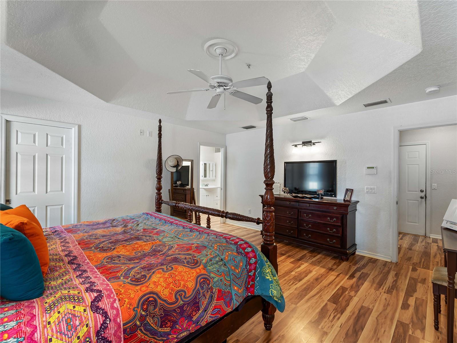 SOUTH VENICE - Residential