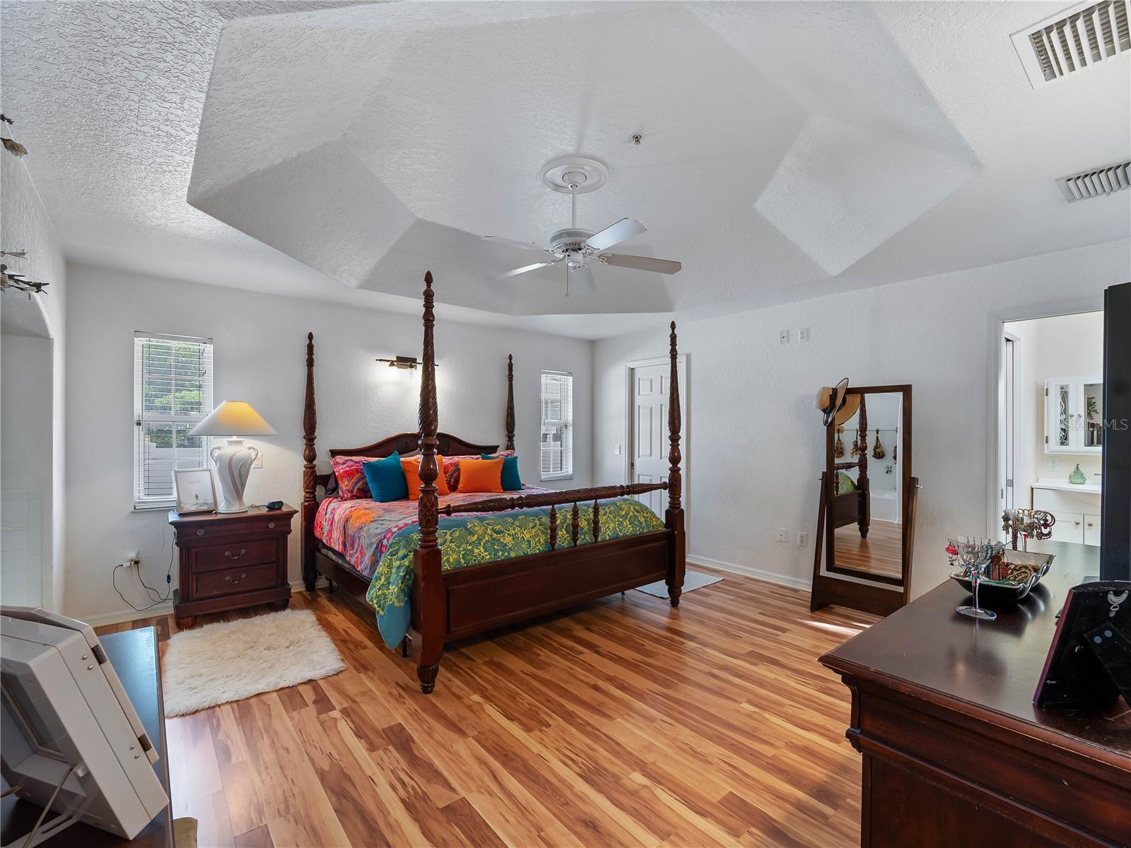 SOUTH VENICE - Residential