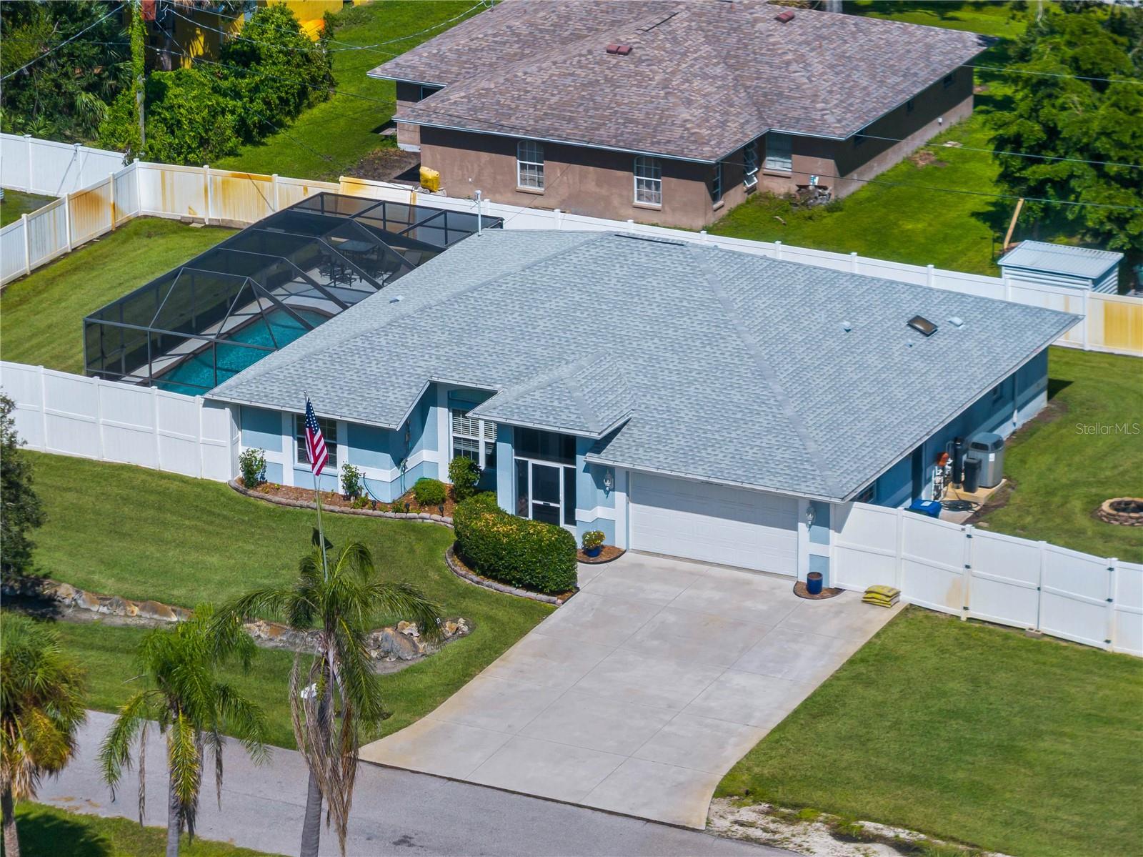 SOUTH VENICE - Residential