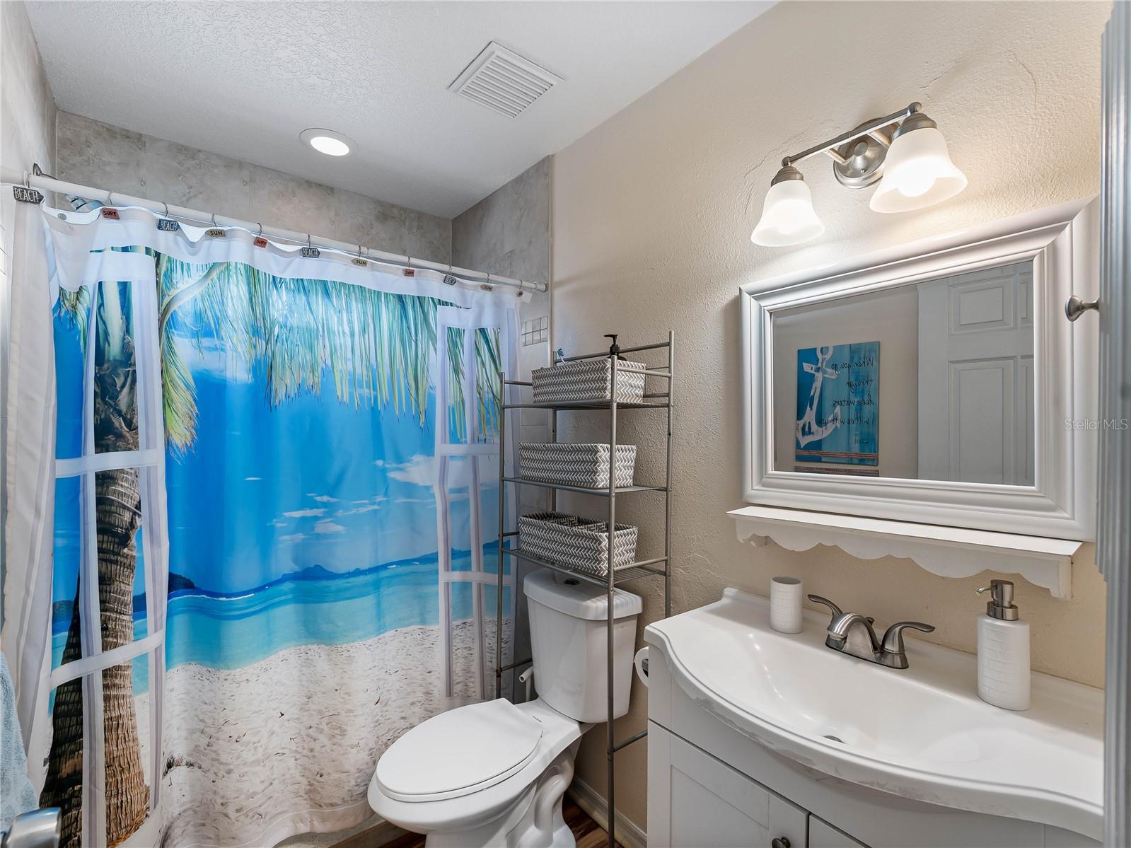 SOUTH VENICE - Residential