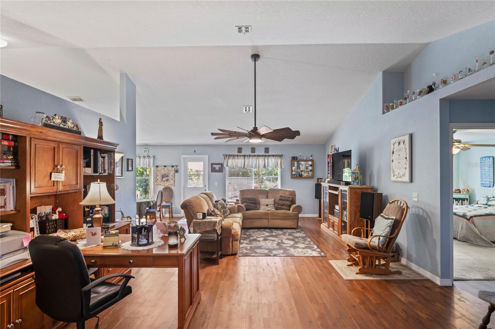 SPRING HILL - Residential