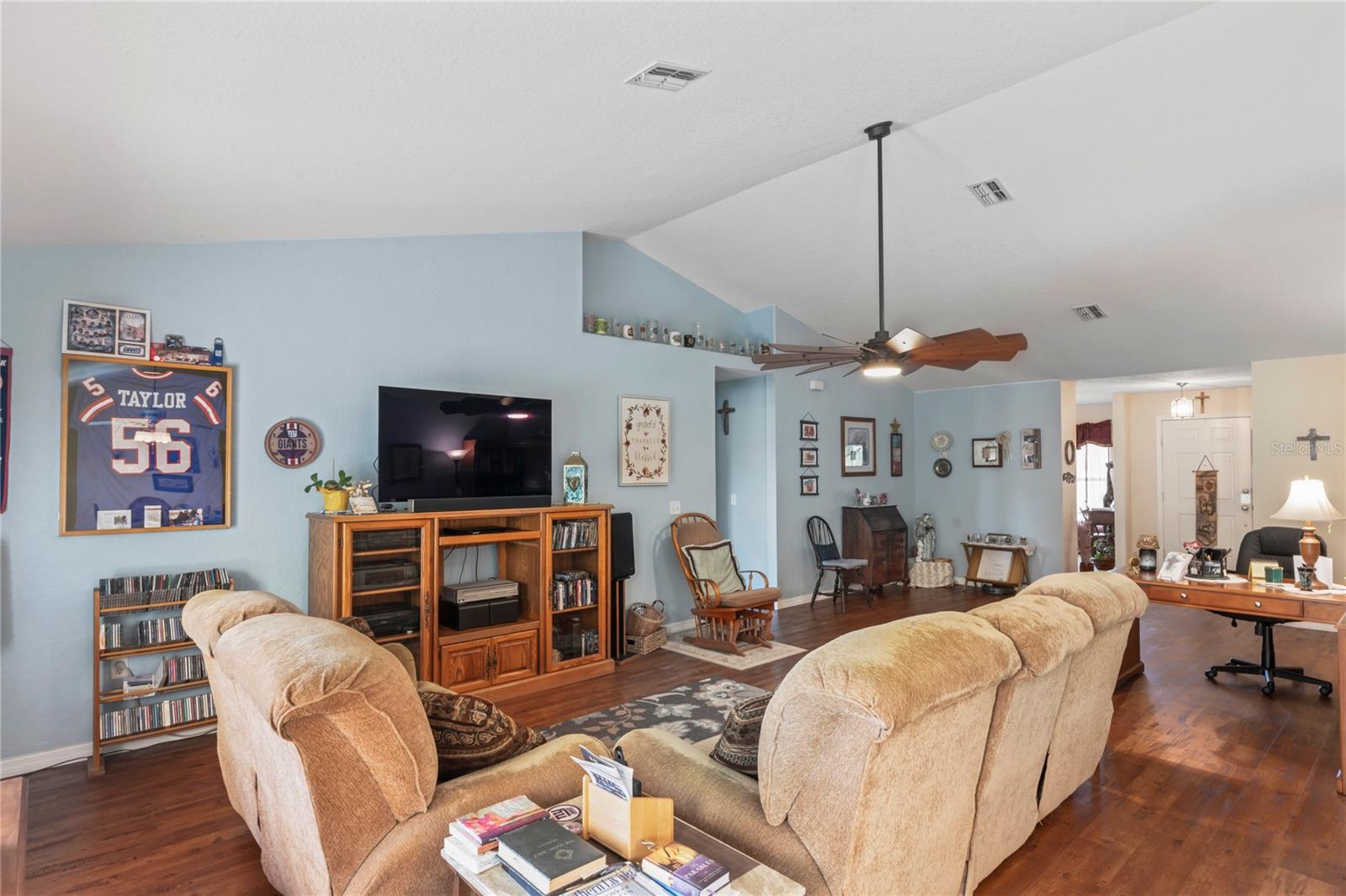 SPRING HILL - Residential