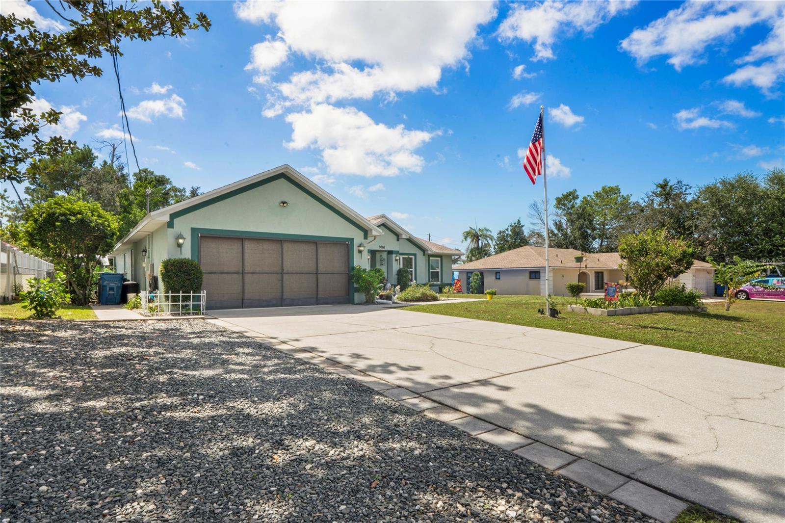 SPRING HILL - Residential