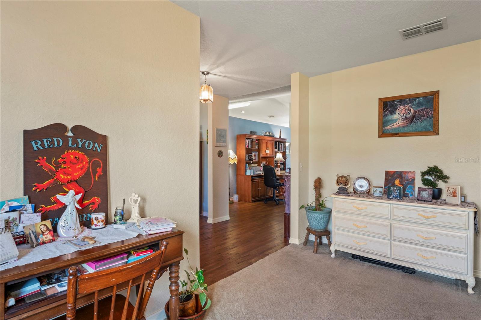 SPRING HILL - Residential