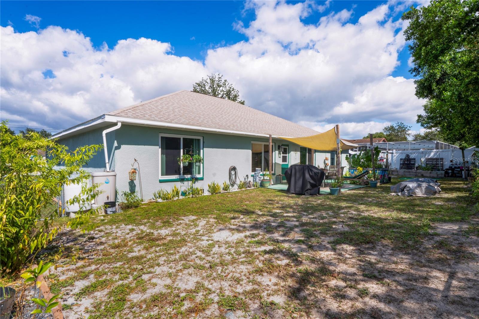 SPRING HILL - Residential