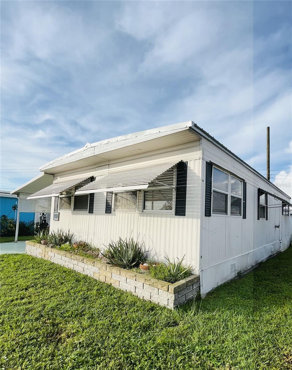 TRAILER ESTATES - Residential