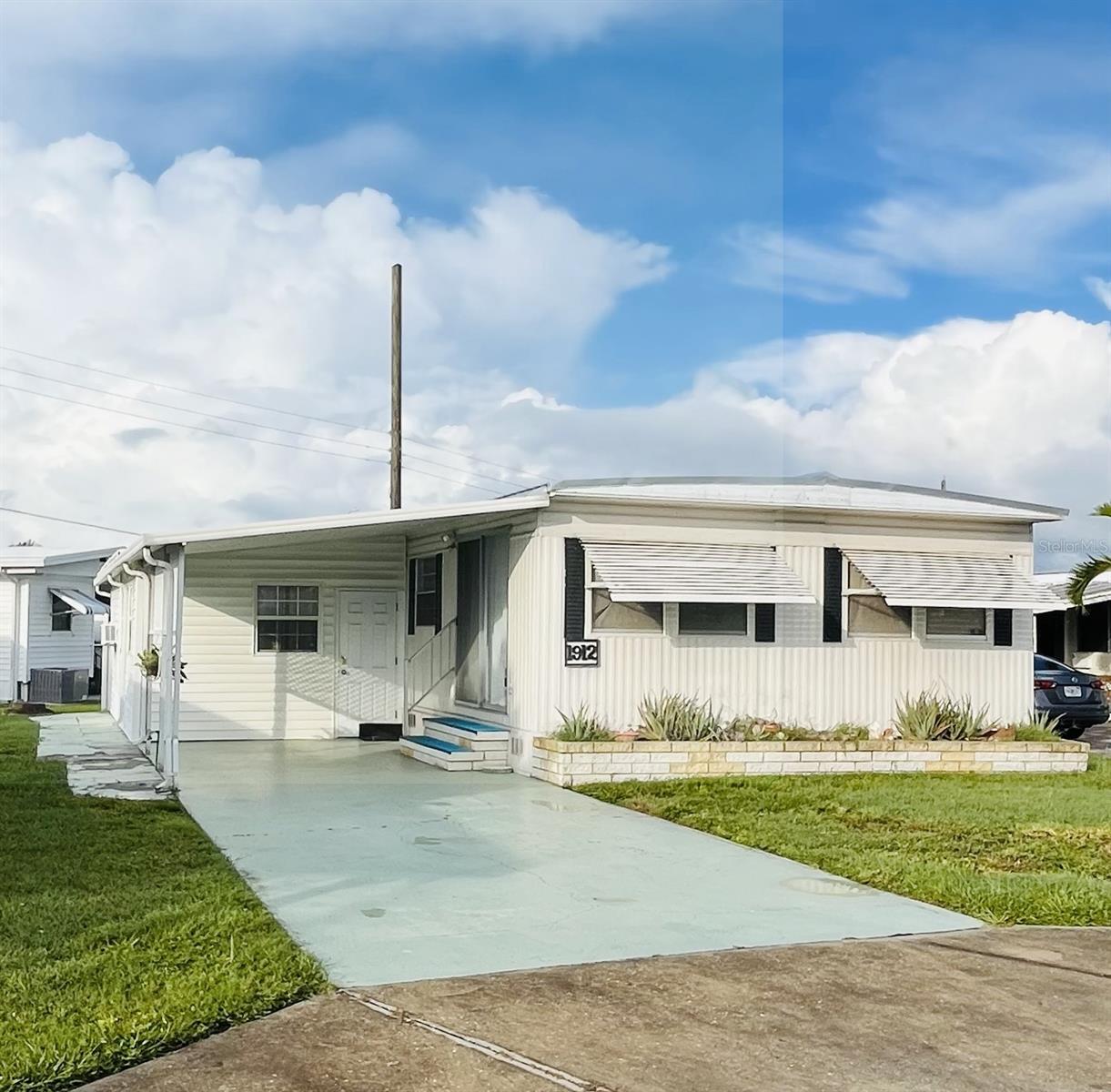 TRAILER ESTATES - Residential