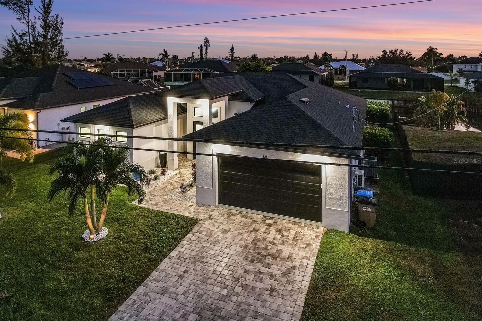 CAPE CORAL - Residential
