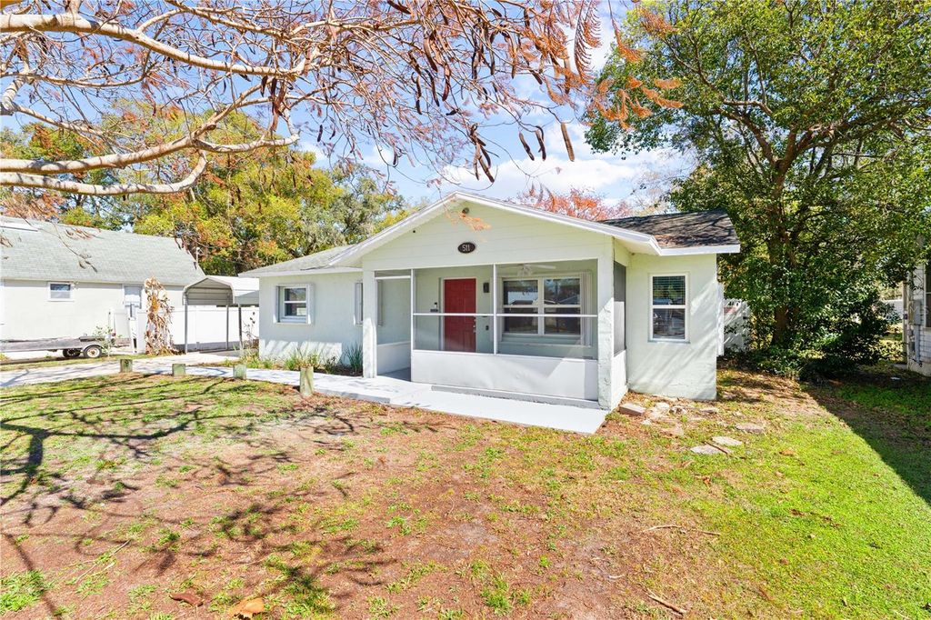 Photo of 511 Missouri Avenue, Saint Cloud, FL 34769 (MLS # S5144259)