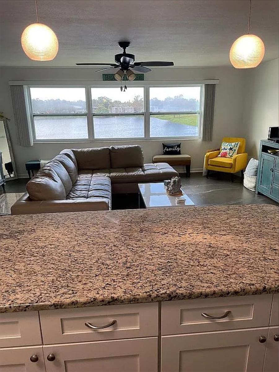 CHALET-ON-THE-LAKE CONDO - Residential