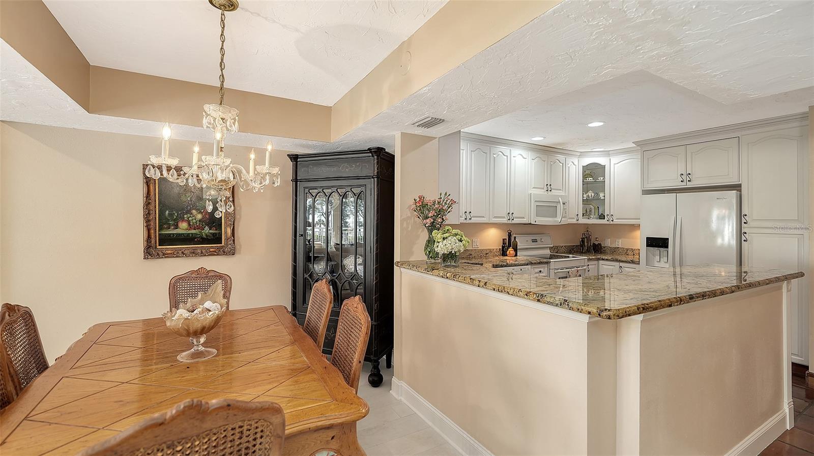 CLUB LONGBOAT BEACH & TENNIS - Residential