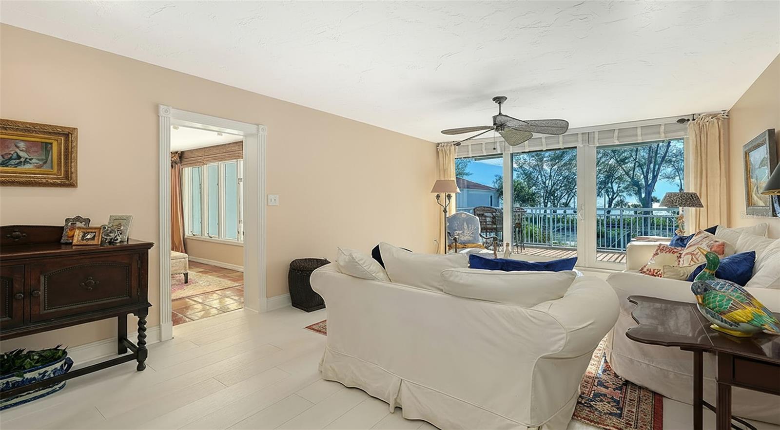 CLUB LONGBOAT BEACH & TENNIS - Residential