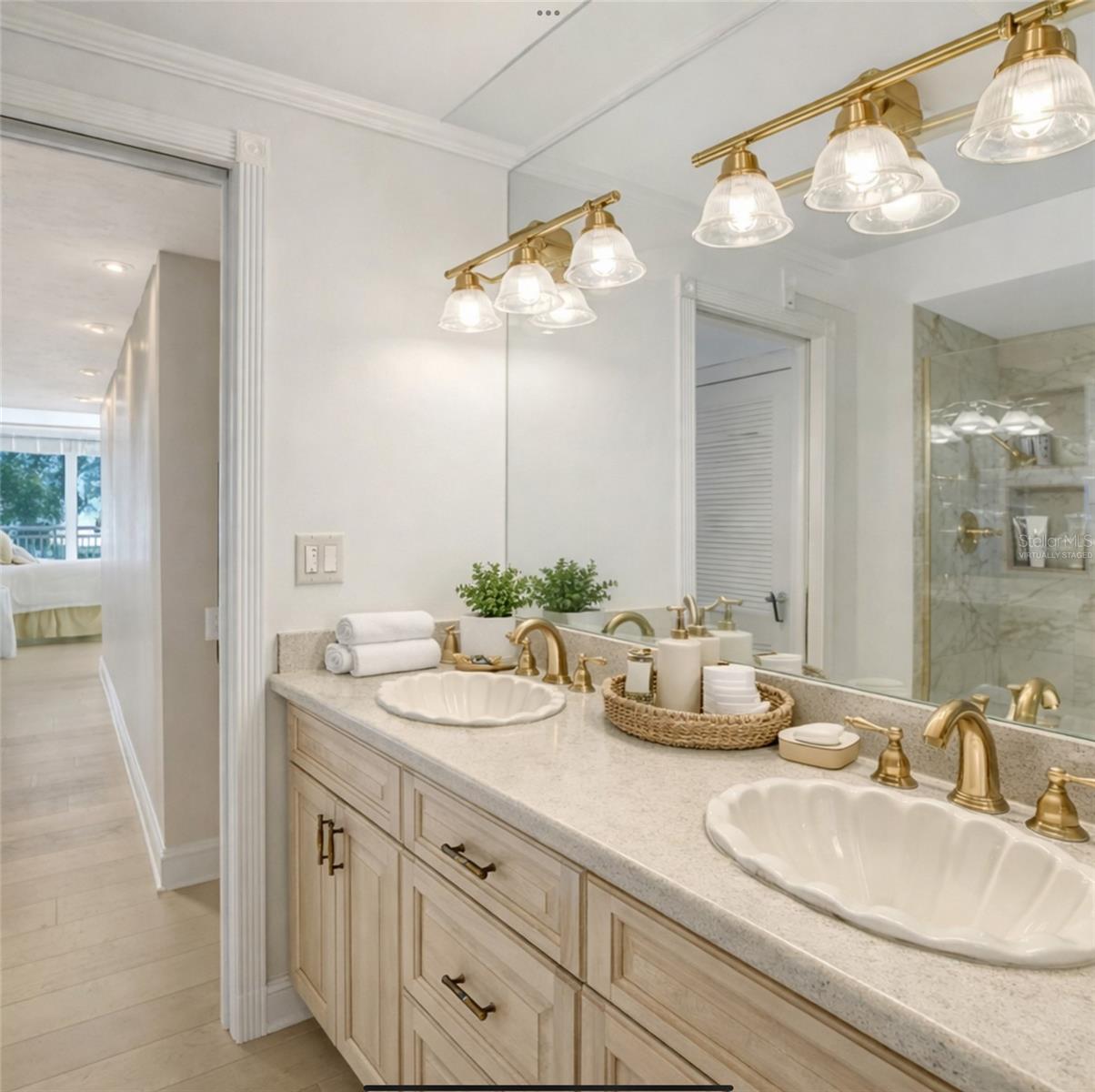 CLUB LONGBOAT BEACH & TENNIS - Residential