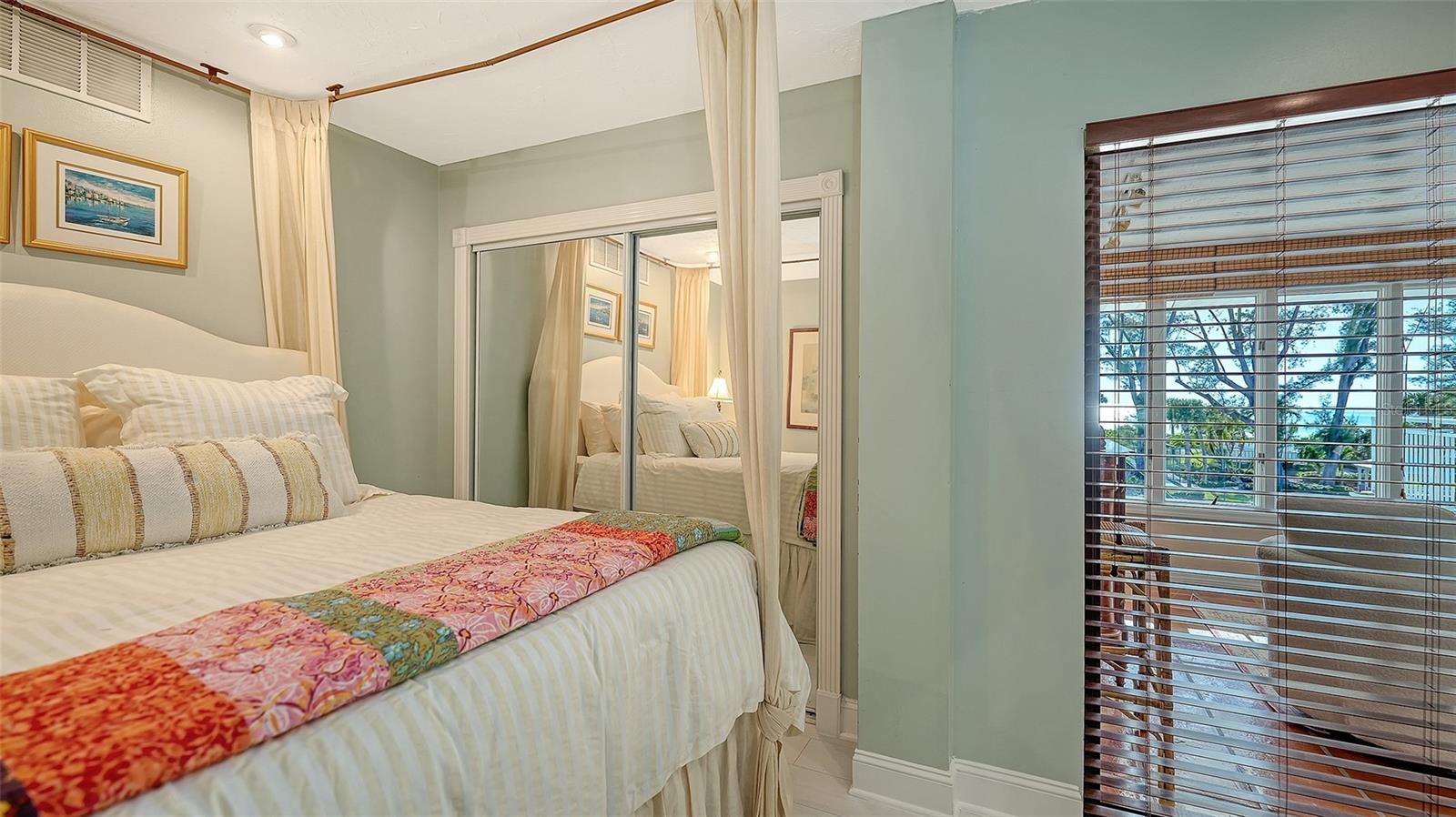 CLUB LONGBOAT BEACH & TENNIS - Residential