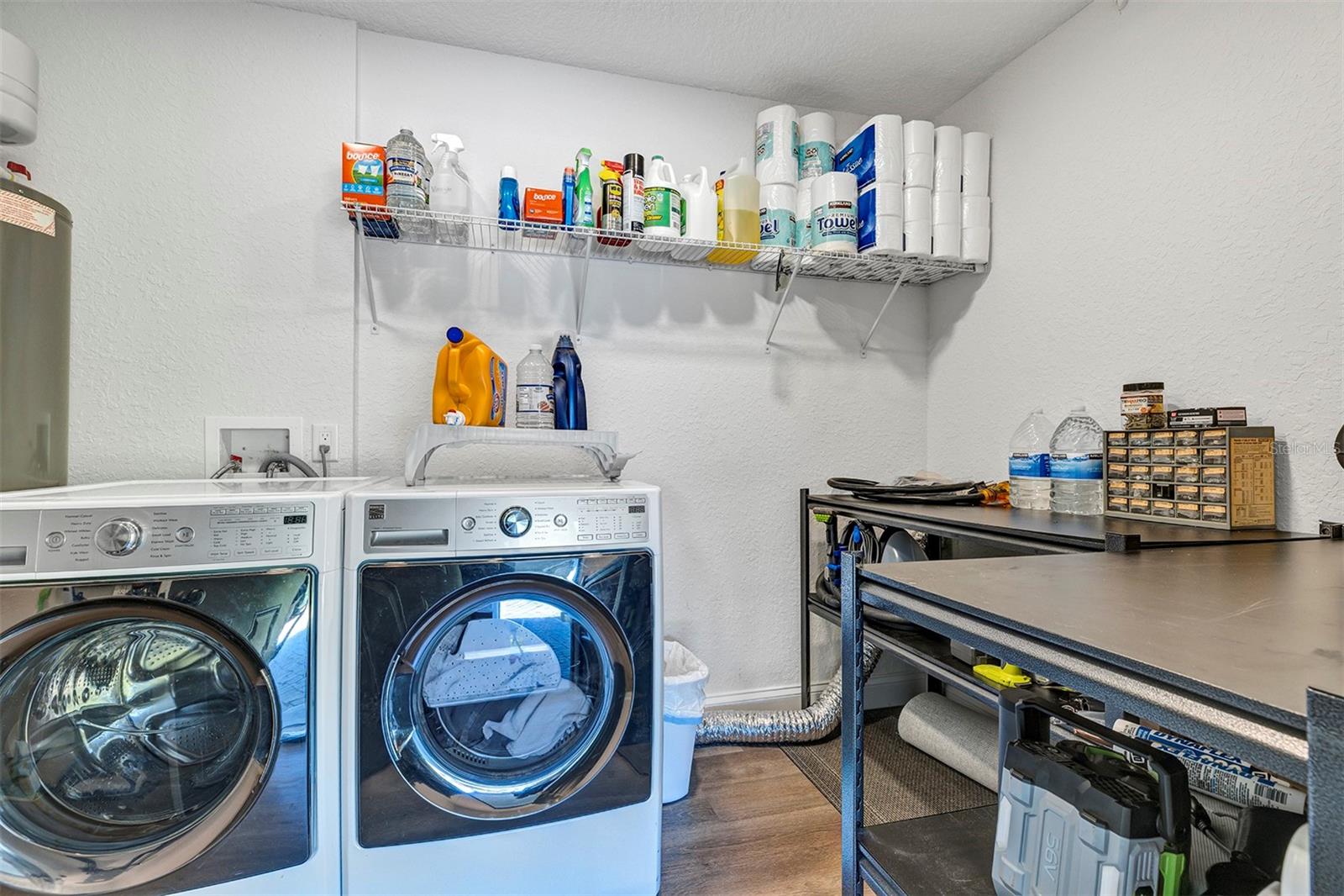 WEKIWA HILLS - Residential