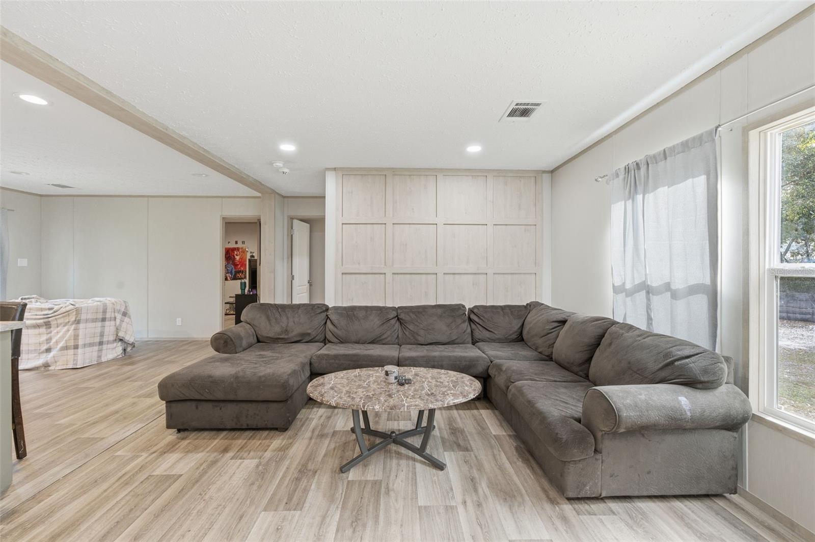 GREEN ACRES - Residential