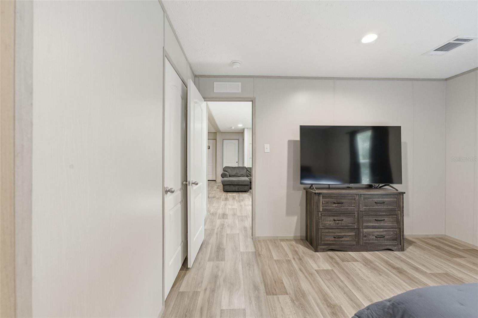 GREEN ACRES - Residential