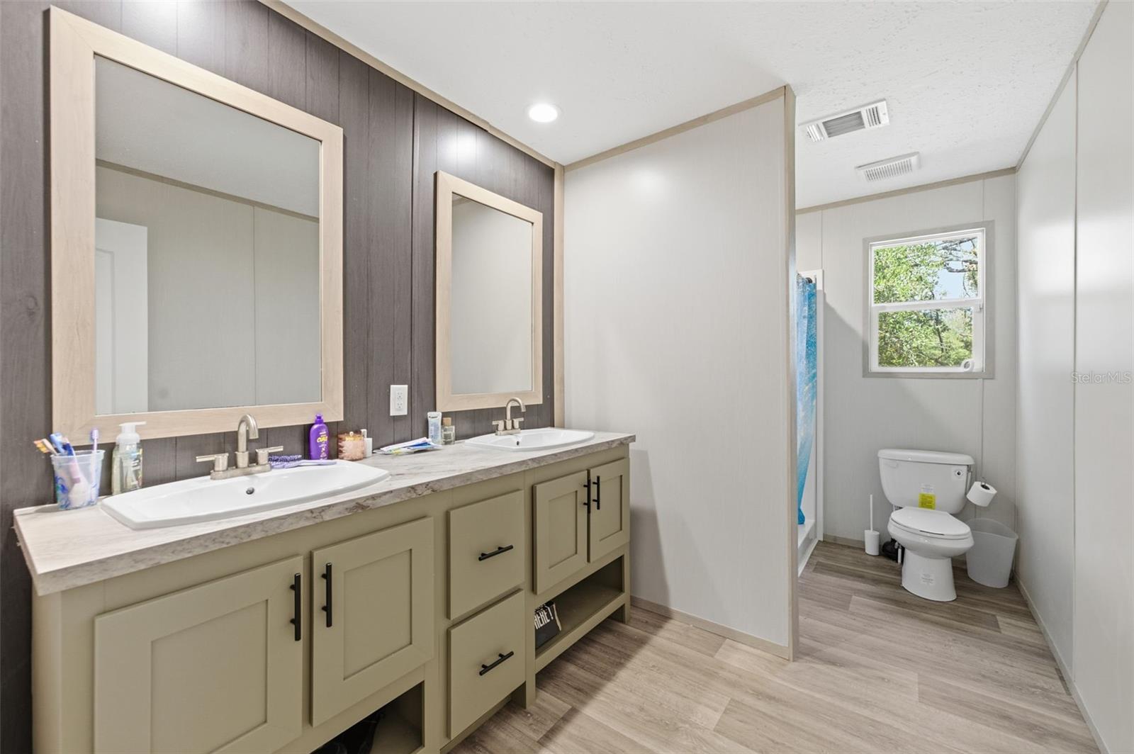 GREEN ACRES - Residential