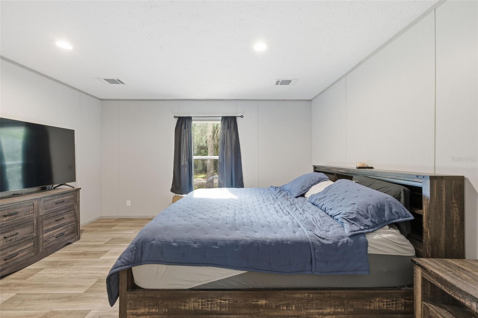 GREEN ACRES - Residential