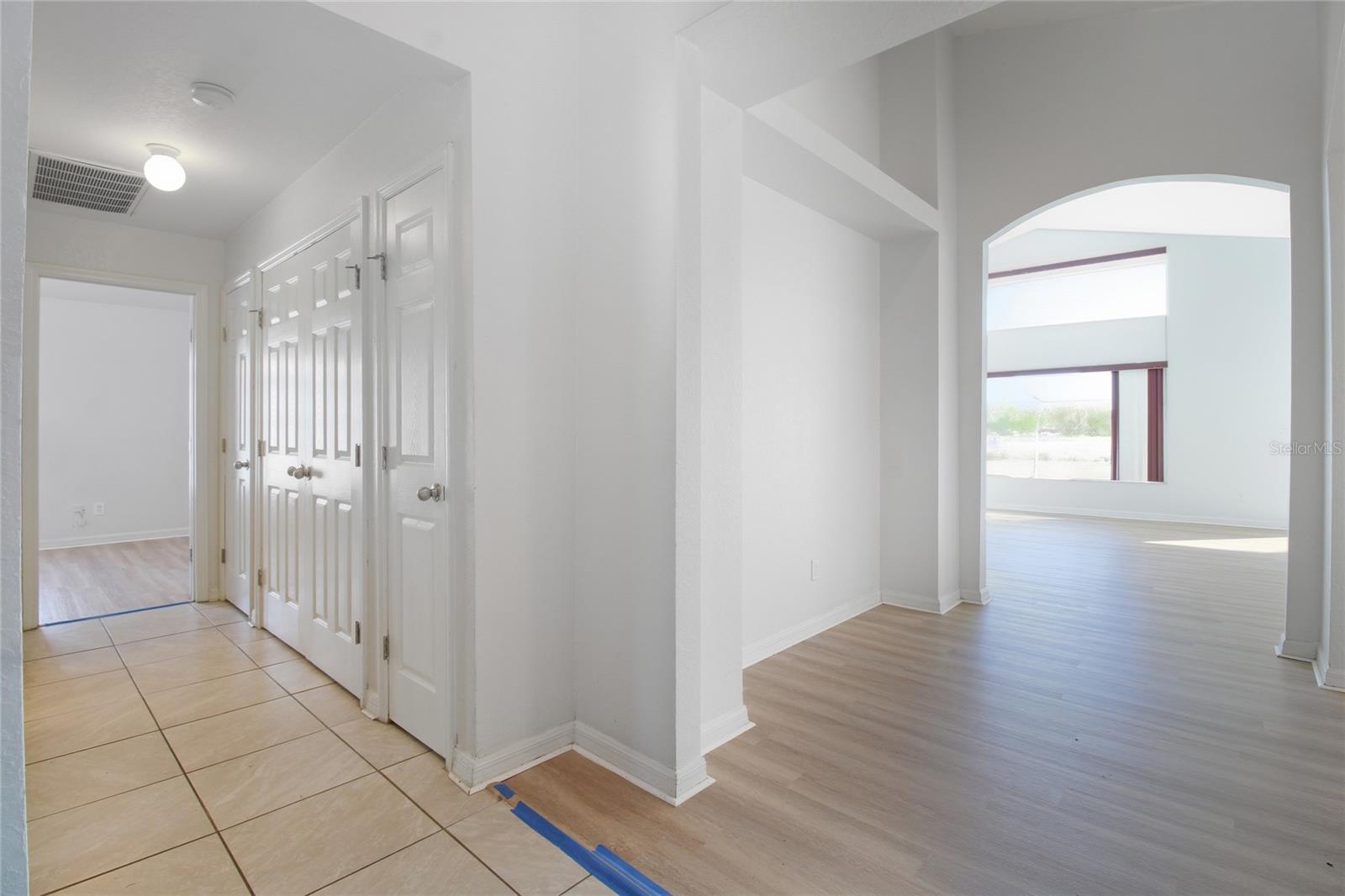 LAKE ROCHELLE ESTATES - Residential Lease