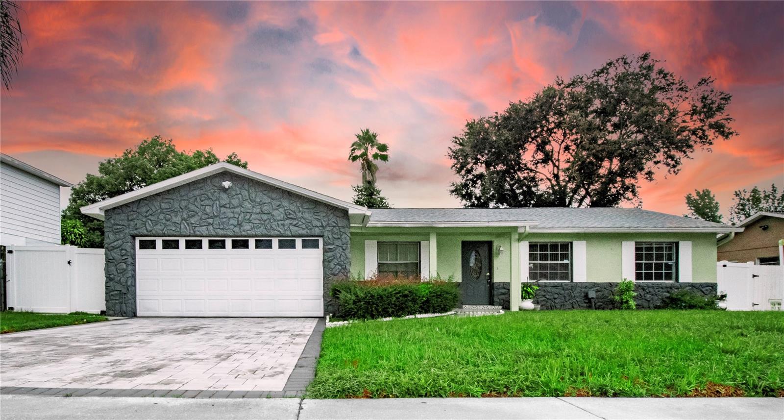 Location, location, location! Charming 3-Bedroom, 2-Bath Home with Bonus Room in Prime East Orlando Location
Welcome to 2718 Pine Branch Drive — a beautifully maintained home nestled in a well-established neighborhood in East Orlando. This spacious 3-bedroom, 2-bathroom residence offers comfort, convenience, and flexibility for any lifestyle.
Enjoy the added versatility of a bonus room with kitchenette, perfect for guests, a home office, or a private suite. Located just minutes from major highways, this home provides quick access to downtown Orlando, Orlando International Airport, and nearby shopping, dining, and entertainment options.
Don't miss your opportunity to own in one of Orlando’s most convenient and sought-after areas.