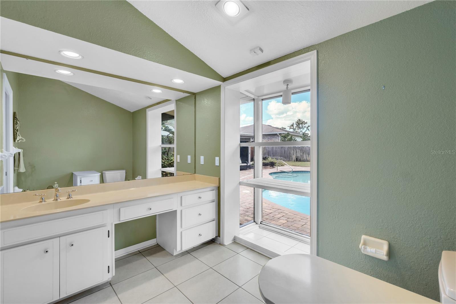 OAKLEIGH 3RD ADD - Residential