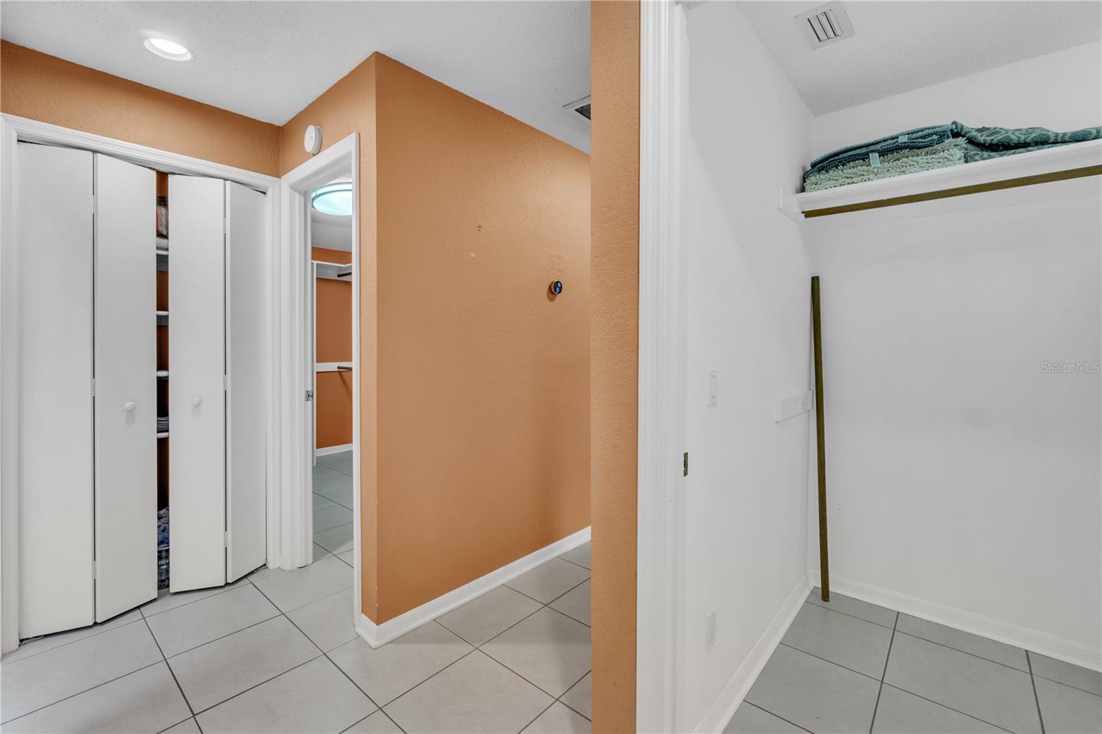 OAKLEIGH 3RD ADD - Residential