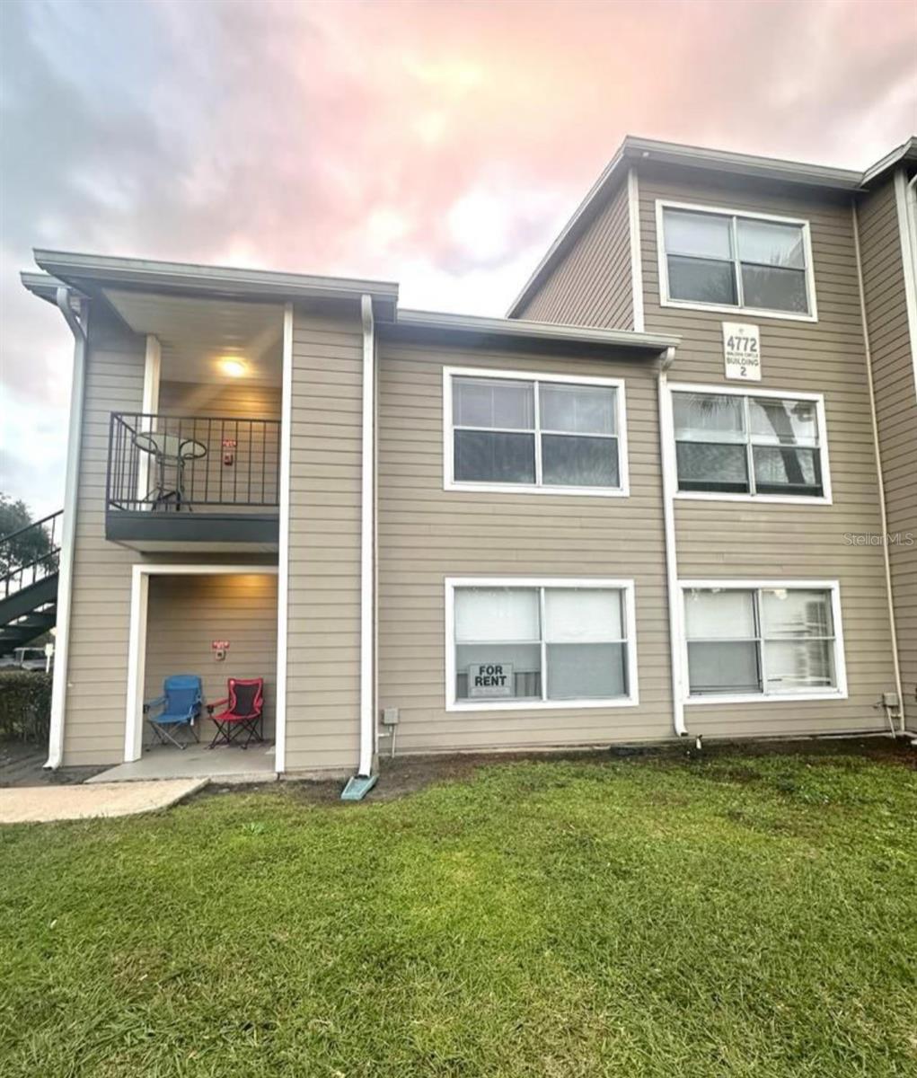 Enjoy this spacious and comfortable first floor apartment featuring a bright and inviting living room, 1 bedroom with a large walk-in closet , 1 bathroom. The kitchen comes fully equipped. Located in a welcoming community just 7 min from The Mall at Millenia and only 3 minutes from I-4, you’ll have quick access to shopping, dining and entertainment.