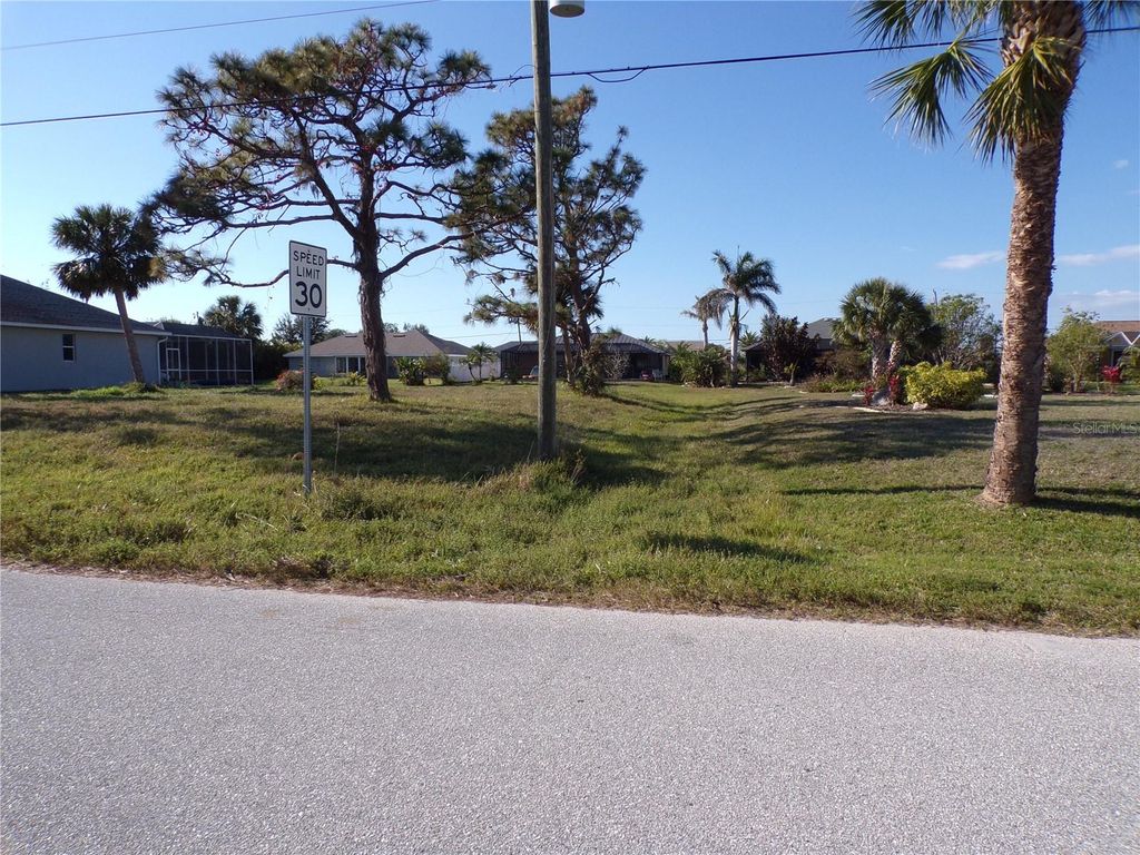 Photo of 9 Long Meadow Lane, Rotonda West, FL 33947 (MLS # C7505085)