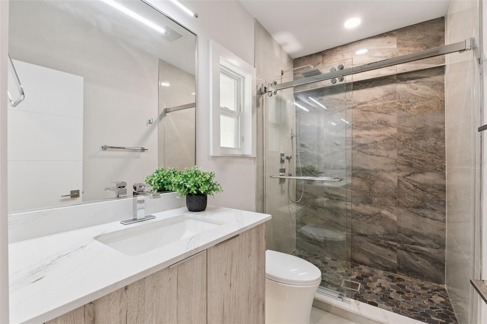 KENILWORTH SHORES SEC 07 - Residential