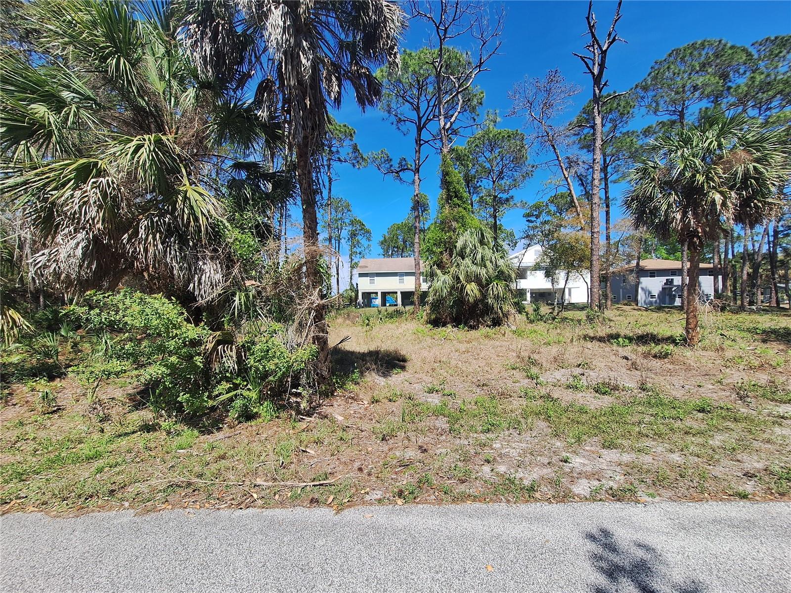 NORTH BAYPORT - Land