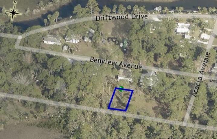 NORTH BAYPORT - Land