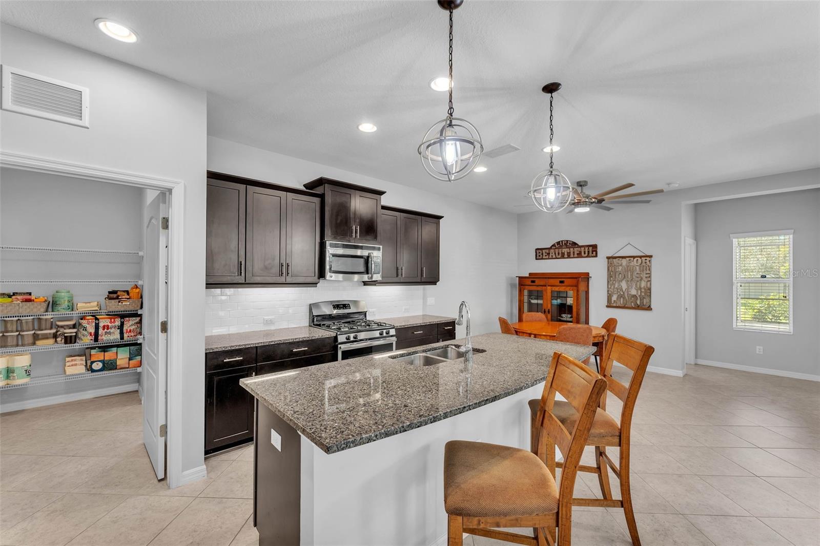 MAGNOLIA POINT - Residential