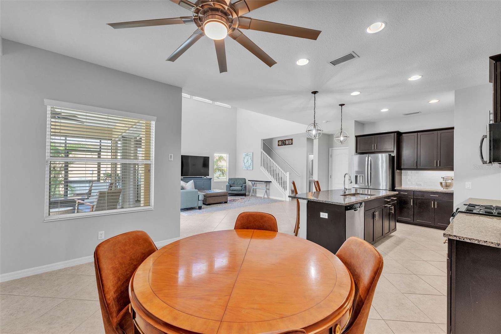 MAGNOLIA POINT - Residential