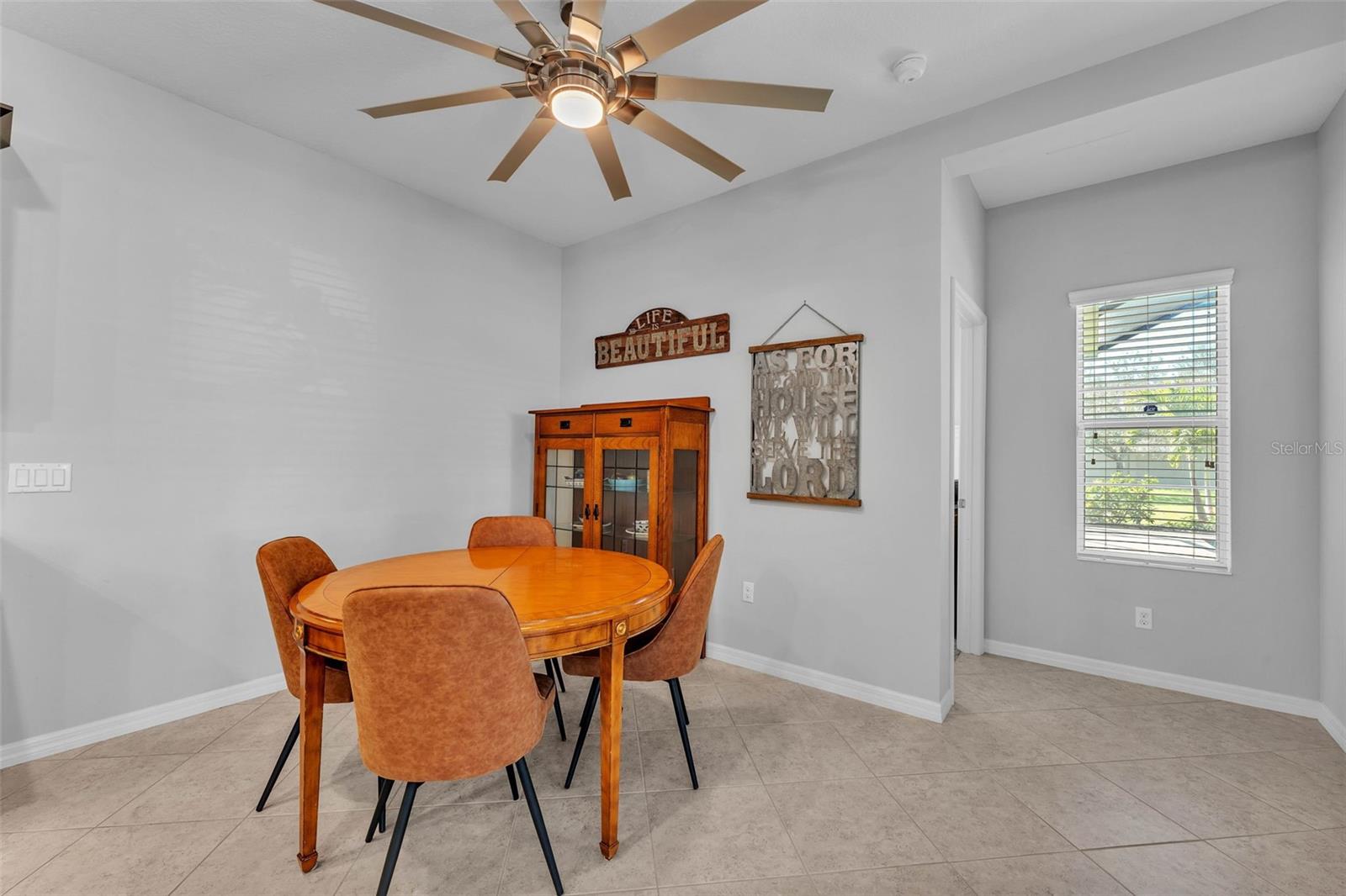 MAGNOLIA POINT - Residential