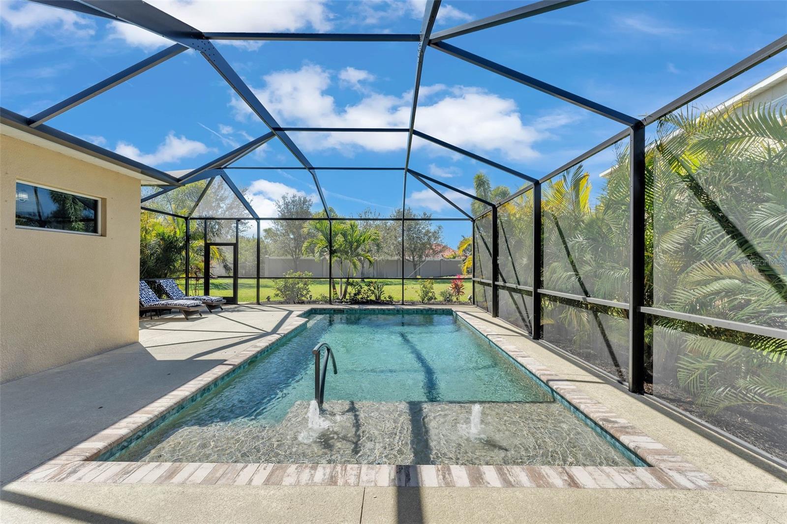 MAGNOLIA POINT - Residential