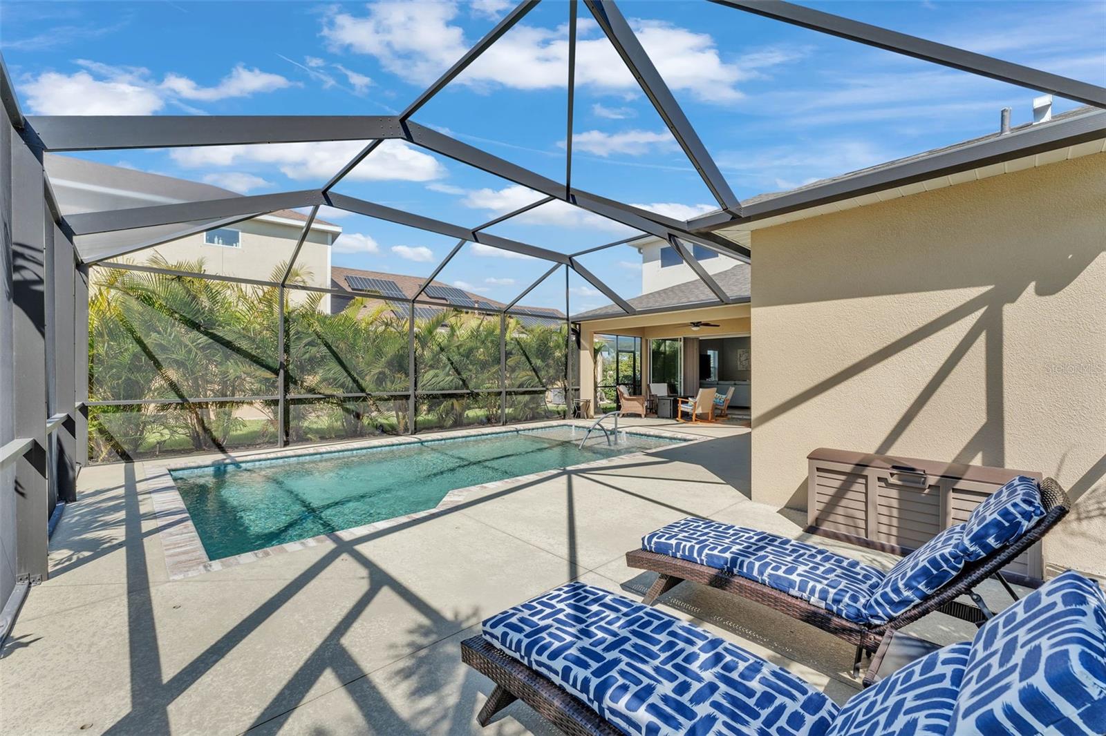 MAGNOLIA POINT - Residential