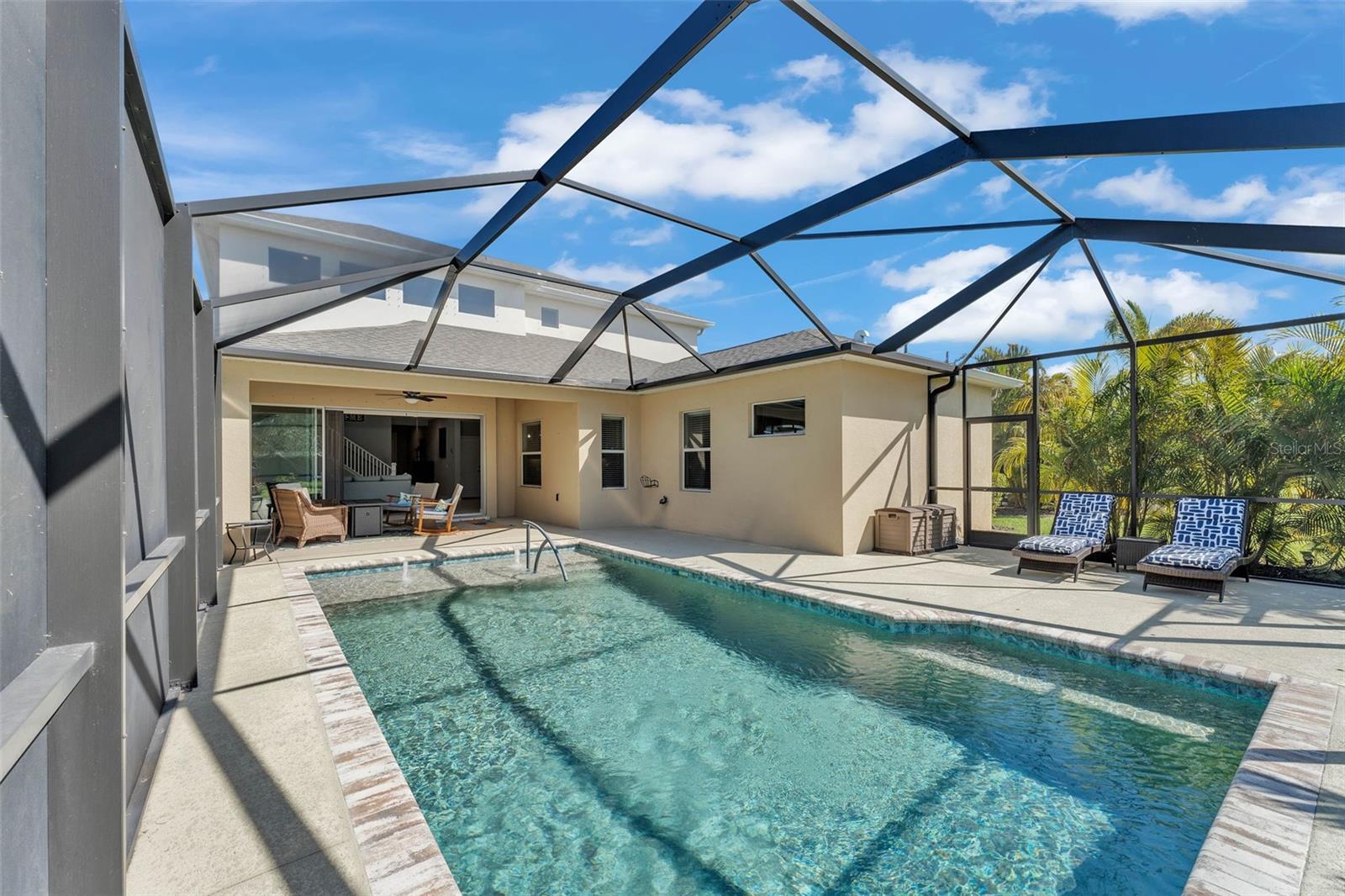 MAGNOLIA POINT - Residential