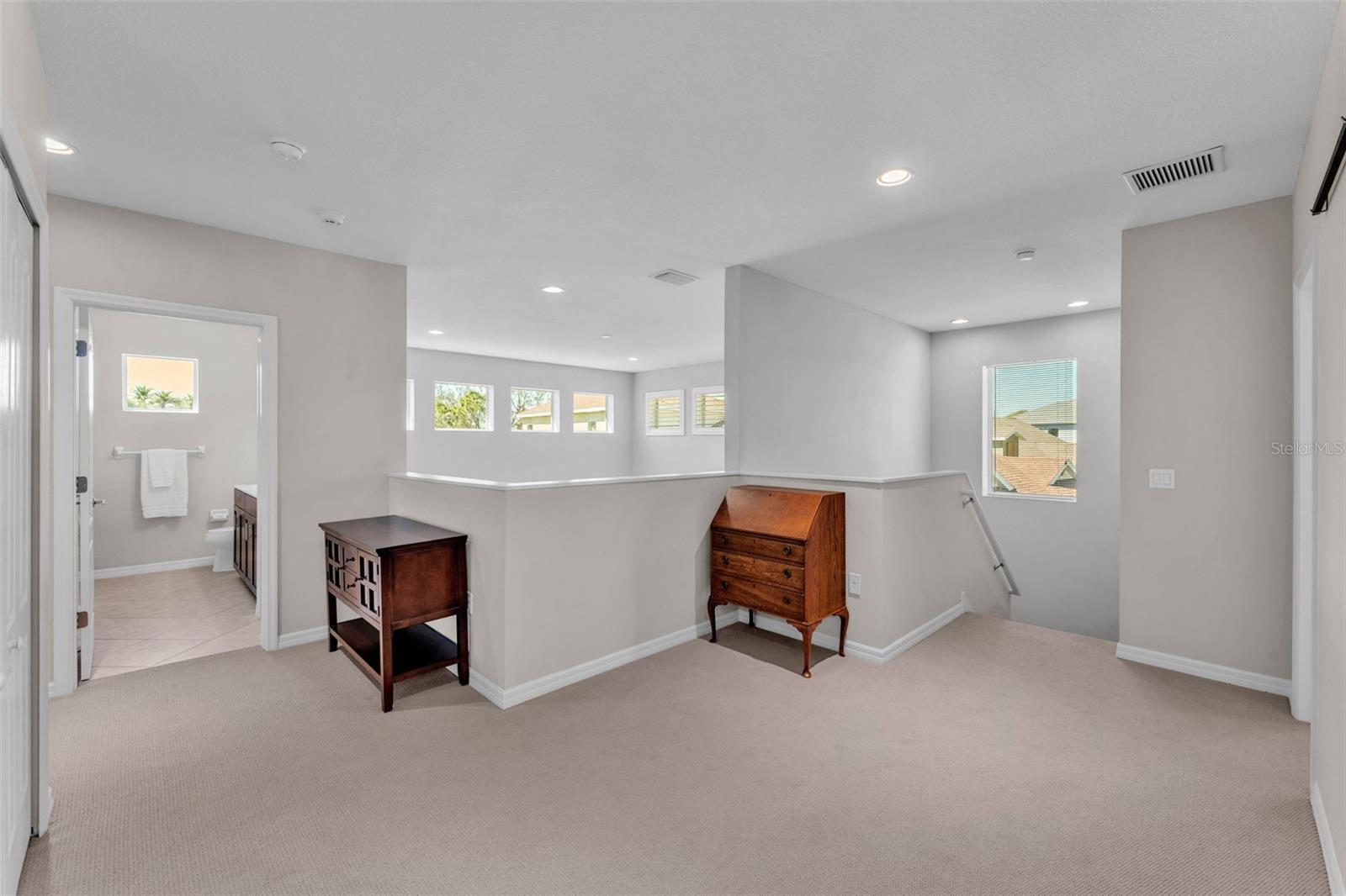 MAGNOLIA POINT - Residential
