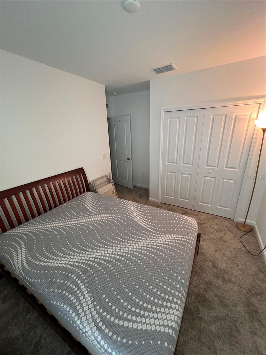 RANCHES/LK MCLEOD II - Residential Lease