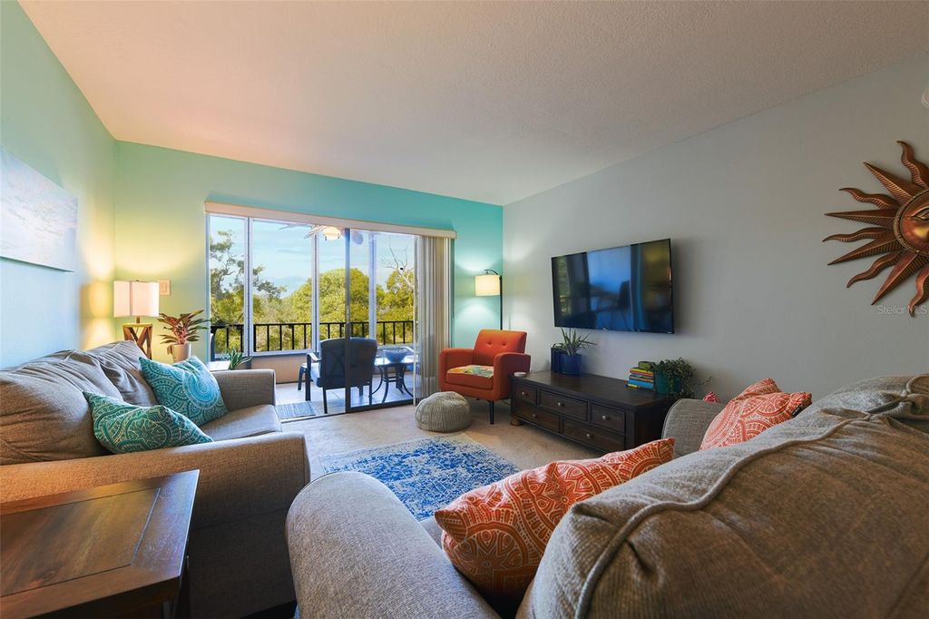 Photo of 305 Tarpon Point, Tarpon Springs, FL 34689 (MLS # TB8440774)